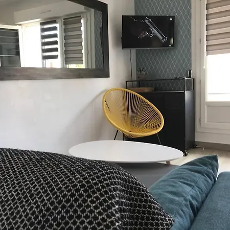Terrasse Renove A Neuf Apartman